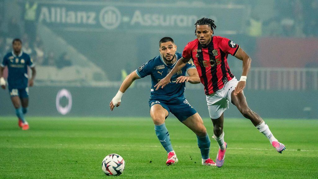 Nice OM Maupay tribunes